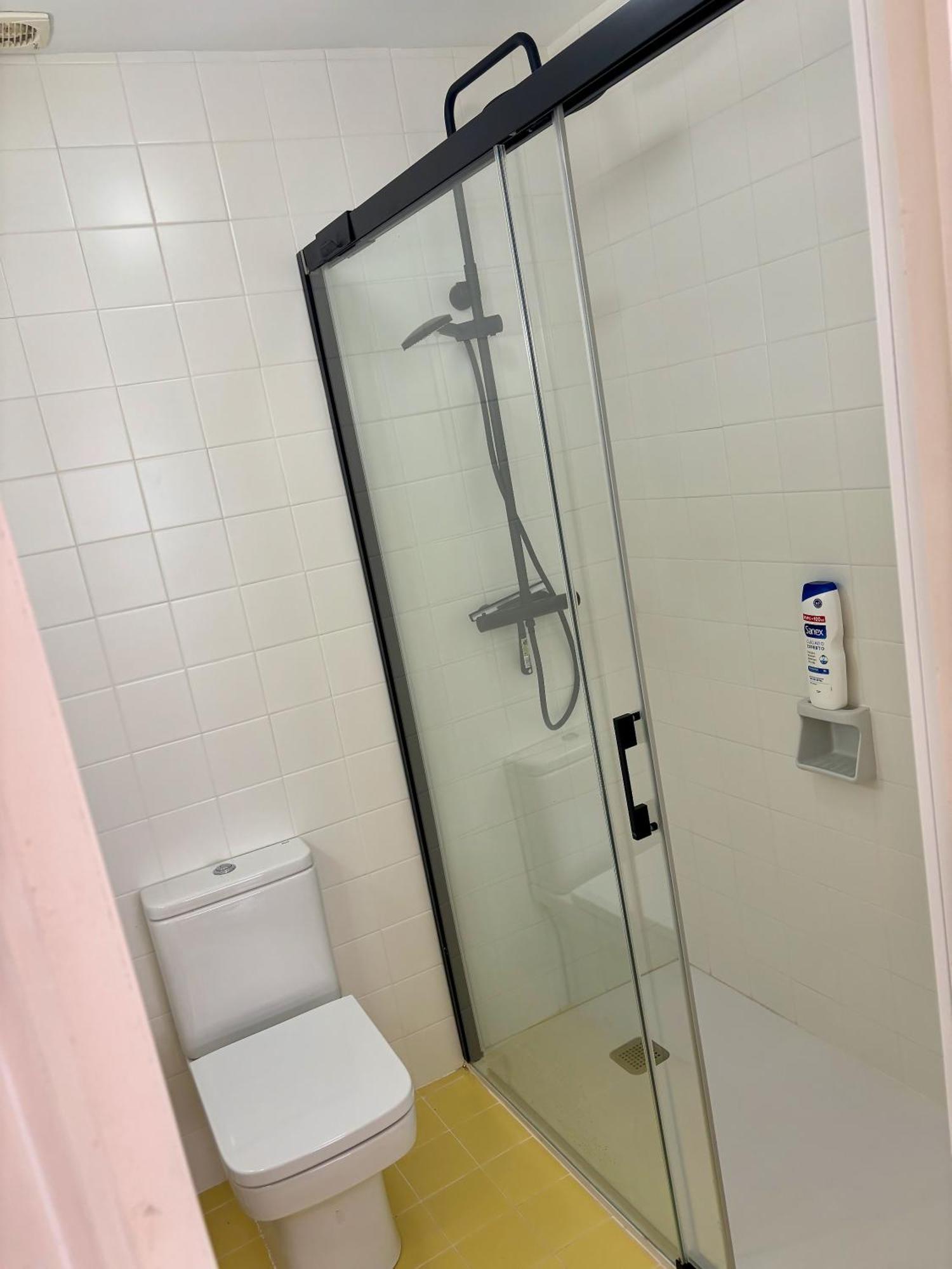 Tradicional Apartamento Central De 2 Camas Dobles Benalmádena Exteriör bild